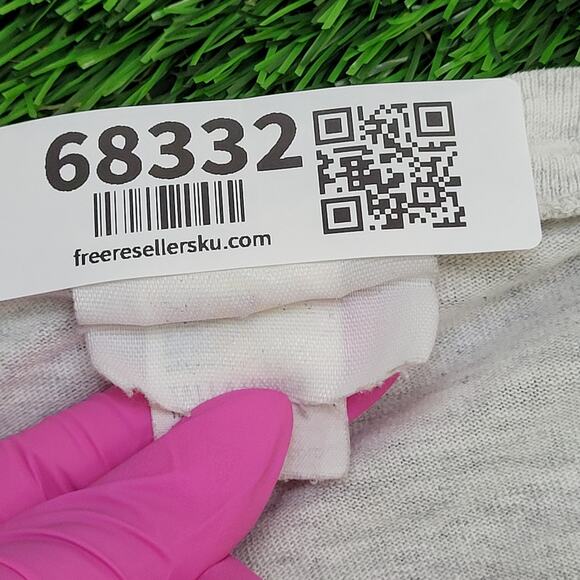 Vintage 1995 Bugs-Bunny Shirt Womens 2XL 25x31 Faded - Picture 7 of 16